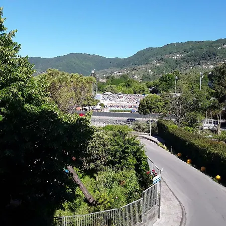 Casa Golf Tennis Box Gratuito Appartamento Rapallo